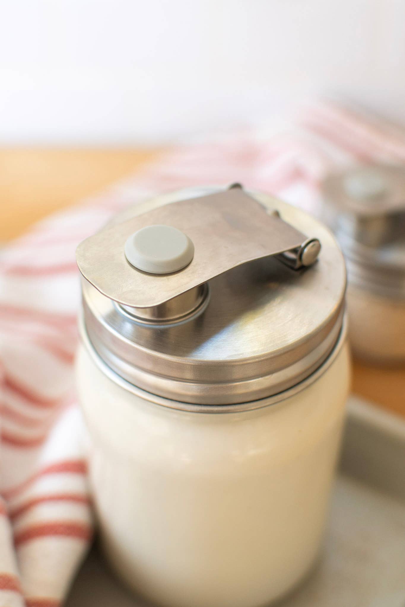 Pourable Jar Lid - Regular Mouth - Stainless Steel